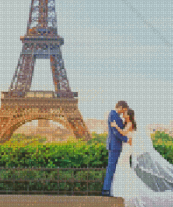 Couple In Paris Diamond Painting