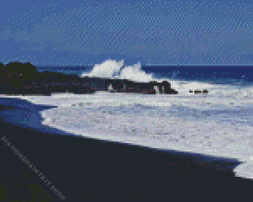 Black Sand Beach Diamond Painting