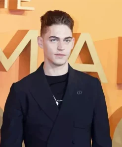 Hero Fiennes Tiffin Diamond Painting