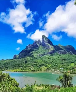 Mount Otemanu Diamond Painting